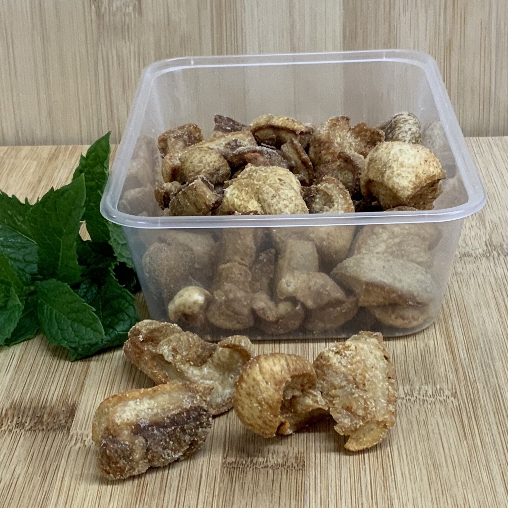 pork-scratchings